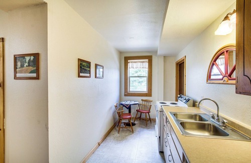 Paris Apartment | Quaint Paris Vacation Rental Near Bear Lake!