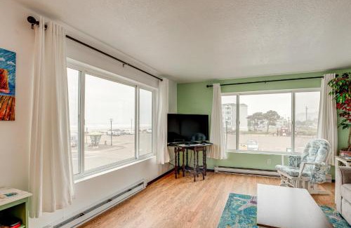 Rockaway Beach Apartment | Quaint Rockaway Beach Gem Walk to Shore!