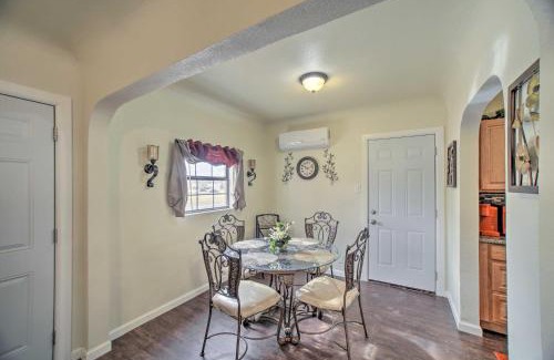 Roswell Apartment | Quaint Roswell Retreat about 1 Mi to Main Street!
