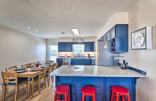 Topsail Beach Cottage | Quaint 'sand Dollar Sandbar' - Walk to Beach!