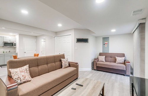 Stafford Apartment | Quaint Stafford Apartment w/Electric Fireplace!