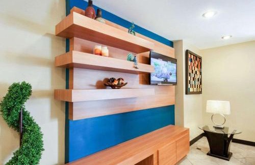 Biggs Field Hotel | Quality Inn Airport East