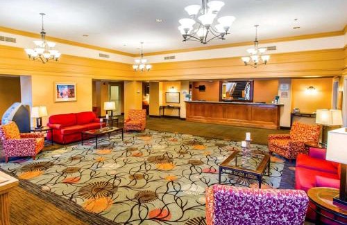 Greeley Hotel | Quality Inn and Conference Center Greeley Downtown