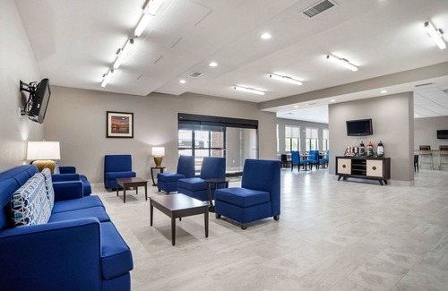 Broadmoor Hotel | Quality Inn Baton Rouge East I-12