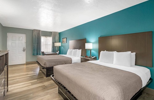 Bradenton Hotel | Quality Inn Bradenton North I-75