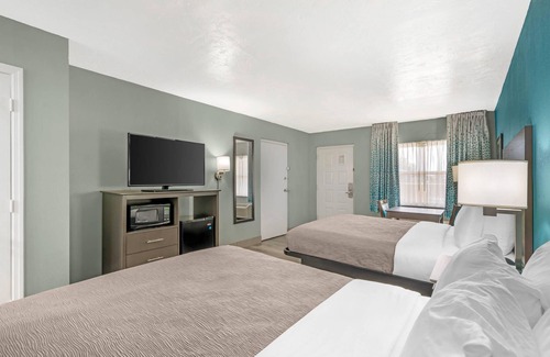 Bradenton Hotel | Quality Inn Bradenton North I-75