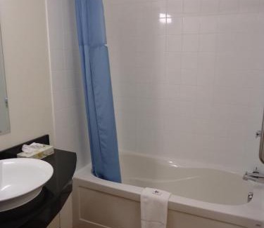 Moncton Hotel | Quality Inn