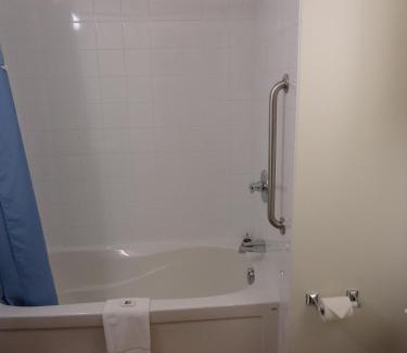 Moncton Hotel | Quality Inn