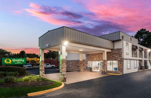 West Ashley Hotel | Quality Inn Charleston - West Ashley