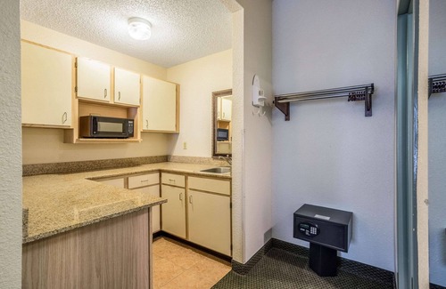Heber Springs Hotel | Quality Inn & Conference Center