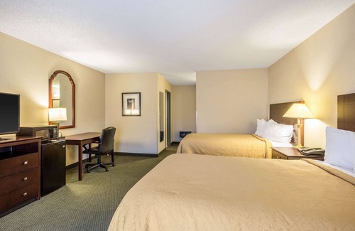 Heber Springs Hotel | Quality Inn & Conference Center