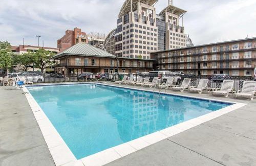 Central Business District Hotel | Quality Inn Downtown Historic District