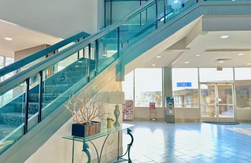 West Meadowbrook Hotel | Quality Inn Fort Worth - Downtown East