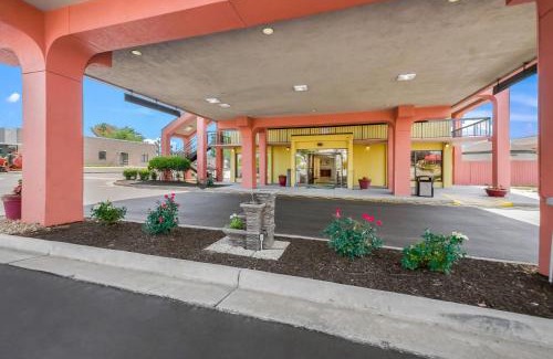 Fredericksburg Hotel | Quality Inn Fredericksburg-Central Park Area