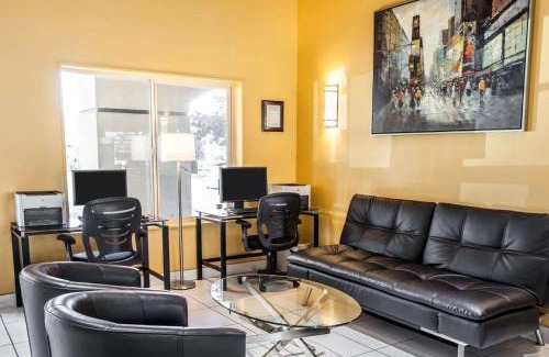 Guide Meridian Hotel | Quality Inn Grand Suites Bellingham