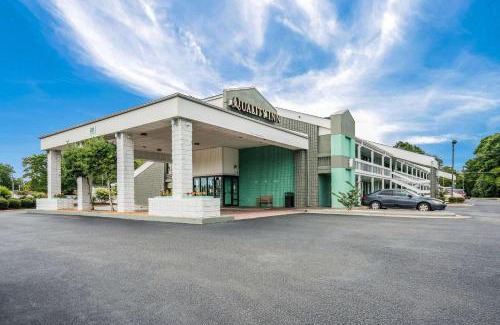 Greenville Hotel | Quality Inn Greenville near University