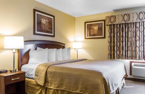 La Crosse Hotel | Quality Inn La Crosse North