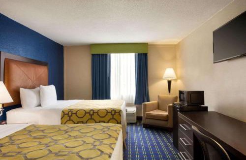 Little Rock Hotel | Quality Inn Little Rock on I-30 Near Littlerock airport
