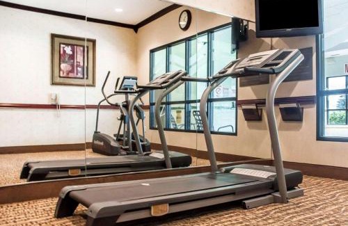 Cheektowaga Hotel | Quality Inn Near Walden Galleria Mall
