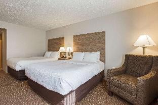 Petoskey Hotel | Quality Inn Petoskey-Harbor Springs