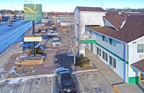 Pierre Hotel | Quality Inn Pierre-Fort Pierre