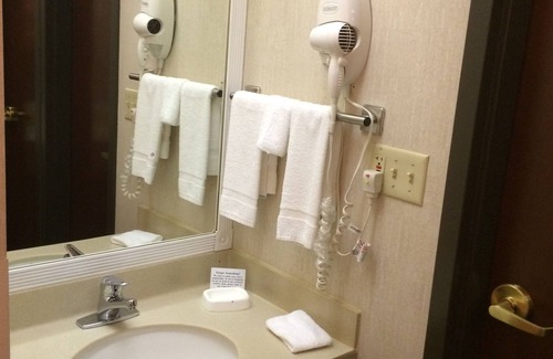 Schaumburg Hotel | Quality Inn Schaumburg - Chicago near the Mall