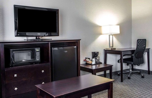 Ankeny Hotel | Quality Inn & Suites Ankeny - Des Moines