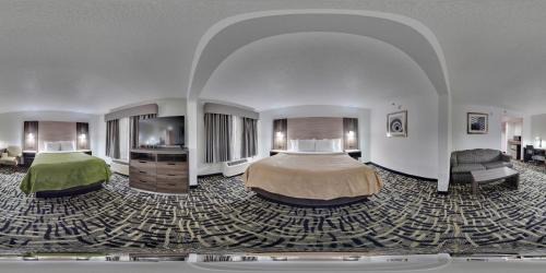 National Hills Hotel | Quality Inn & Suites Augusta I-20