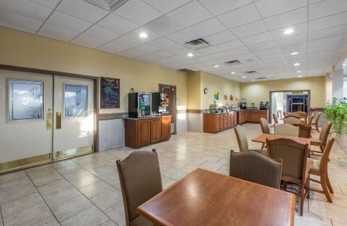 Thomasville Hotel | Quality Inn & Suites Conference Center Thomasville