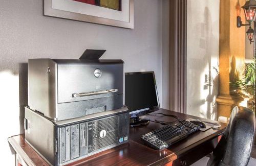 Thomasville Hotel | Quality Inn & Suites Conference Center Thomasville
