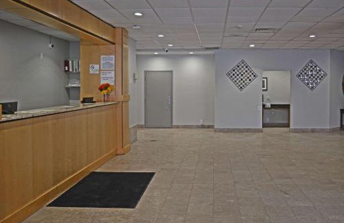 East Syracuse Hotel | Quality Inn & Suites East Syracuse - Carrier Circle