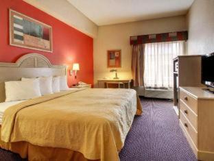 Hattiesburg Hotel | Quality Inn & Suites Hattiesburg North