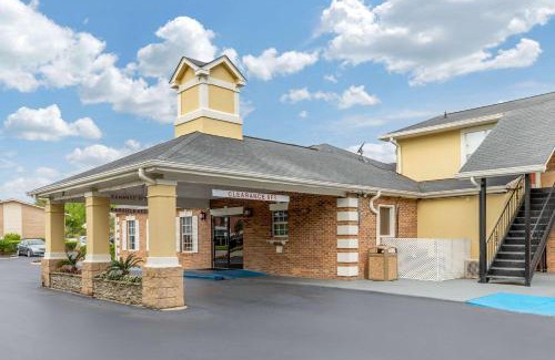 Lexington Hotel | Quality Inn & Suites Lexington