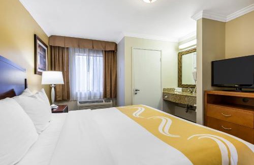 Lennox Hotel | Quality Inn & Suites Los Angeles Airport - LAX