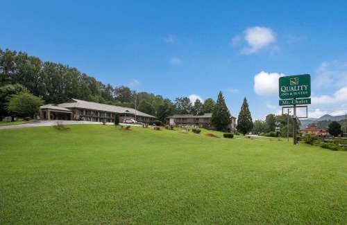 Clayton Hotel | Quality Inn & Suites Mt Chalet