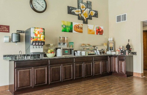 Gunter Afs Hotel | Quality Inn & Suites North Montgomery