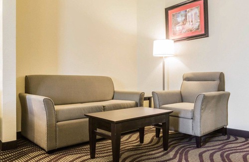 Gunter Afs Hotel | Quality Inn & Suites North Montgomery
