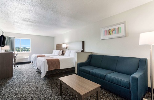 Ferdinand Hotel | Quality Inn & Suites