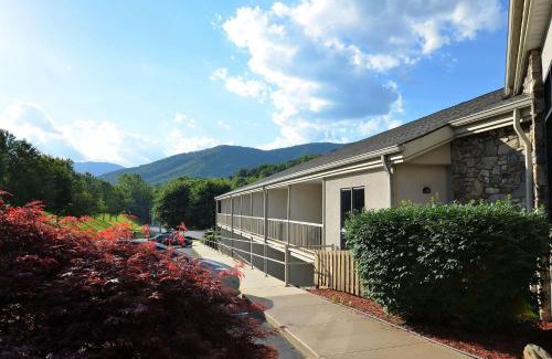 Cherokee Hotel | Quality Inn