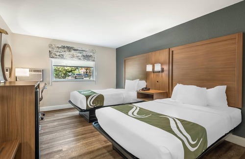 Greenbrier West Hotel | Quality Inn