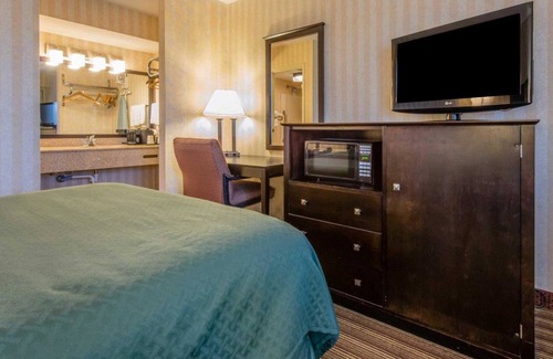 Barkeyville Hotel | Quality Inn