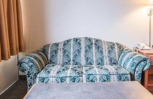 Hermitage Hotel | Quality Inn
