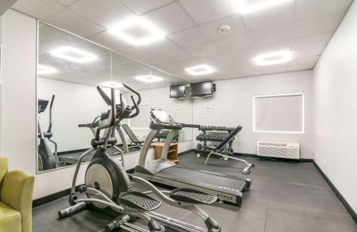 Gates-North Gates Hotel | Quality Inn