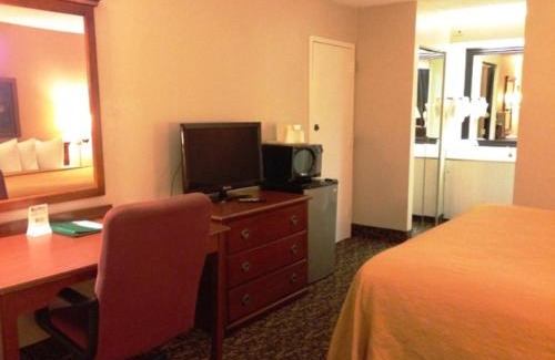 Fort Worth Hotel | Quality Inn West Fort Worth