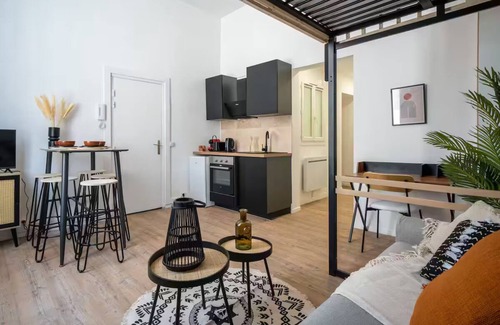 Gares Apartment | Quality studio downtown