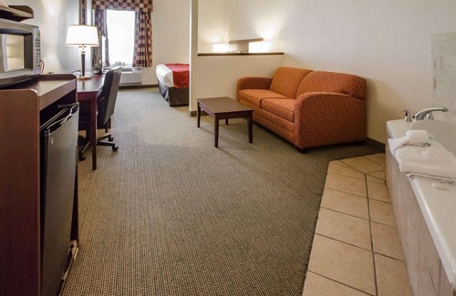 Jeffersonville - Clarksville Hotel | Quality Suites Jeffersonville - Louisville North