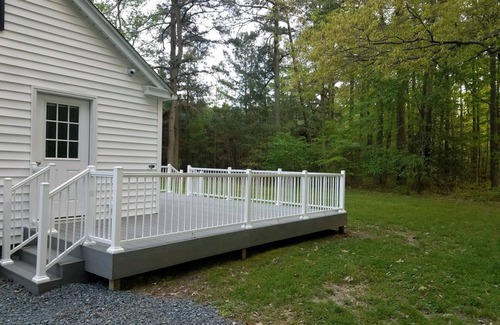 Cambridge House | Quarterdeck at Swan Cove Manor