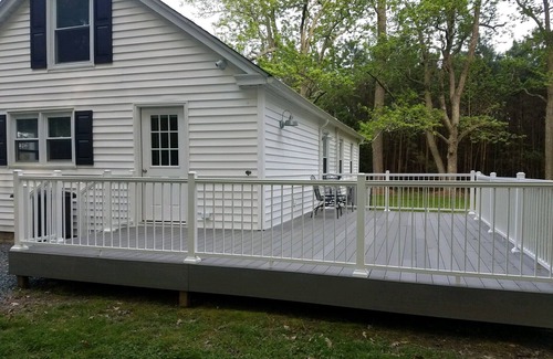 Cambridge House | Quarterdeck at Swan Cove Manor