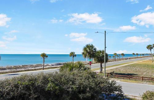 Mexico Beach House | Quarters B by Pristine Properties