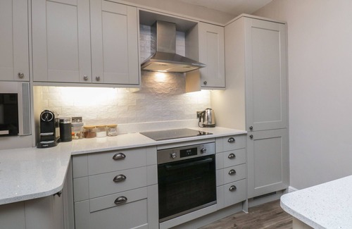 Ambleside House | QUARTERS, pet friendly, country holiday cottage in Ambleside